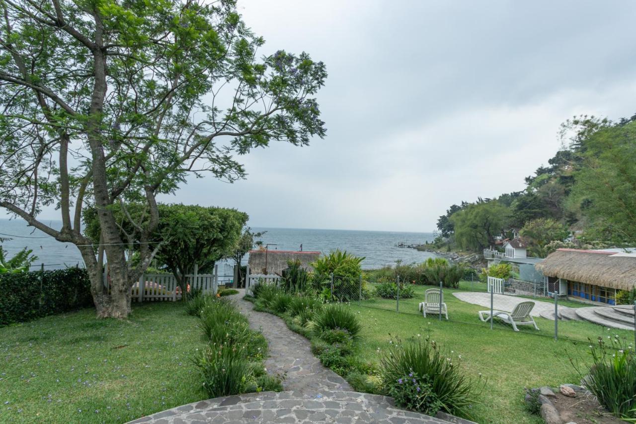 Lake Front Retreat At Los Elementos Santa Cruz La Laguna Exterior photo